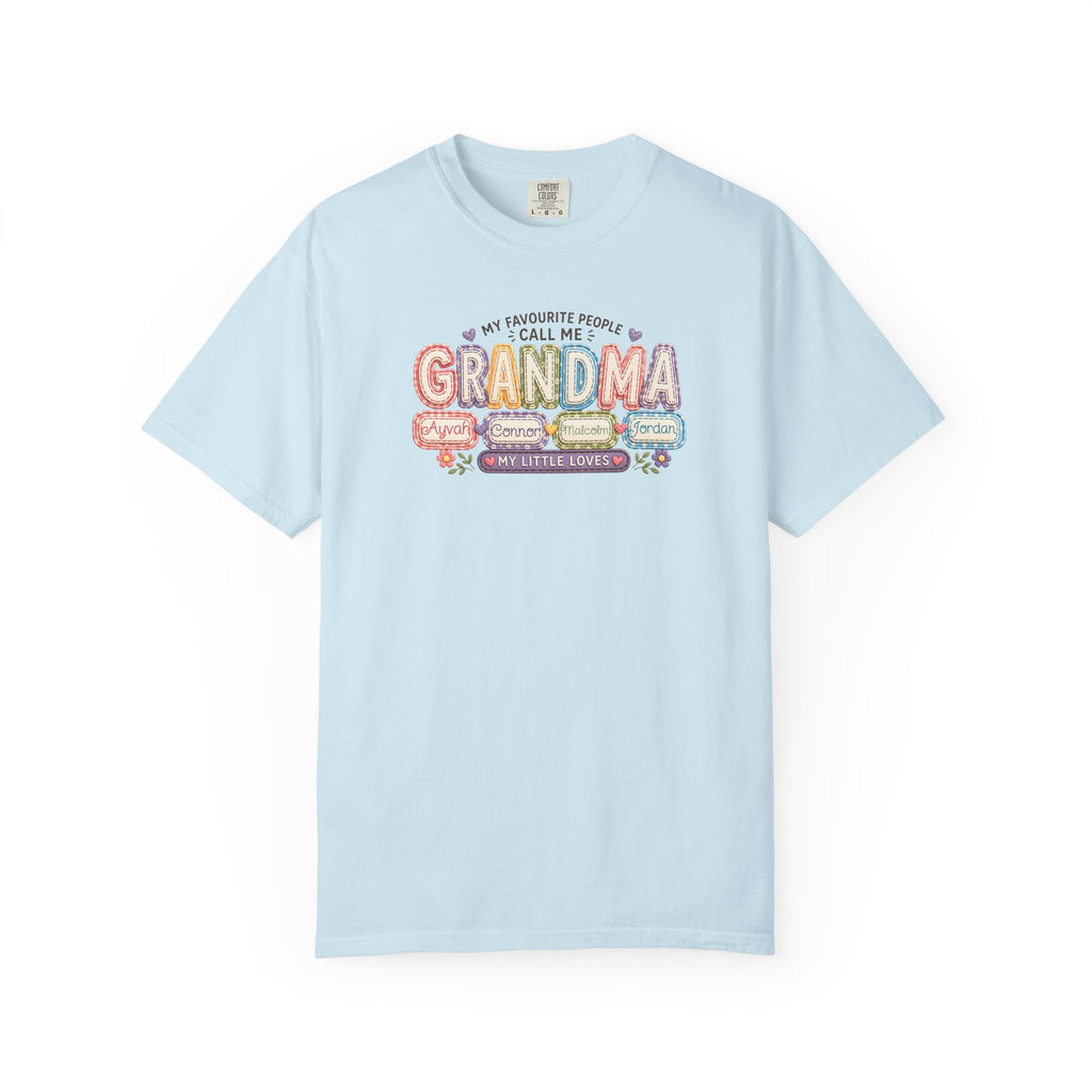 Grandma T-Shirt - My Favorite People Call Me Grandma (Cute Floral Retro Design)