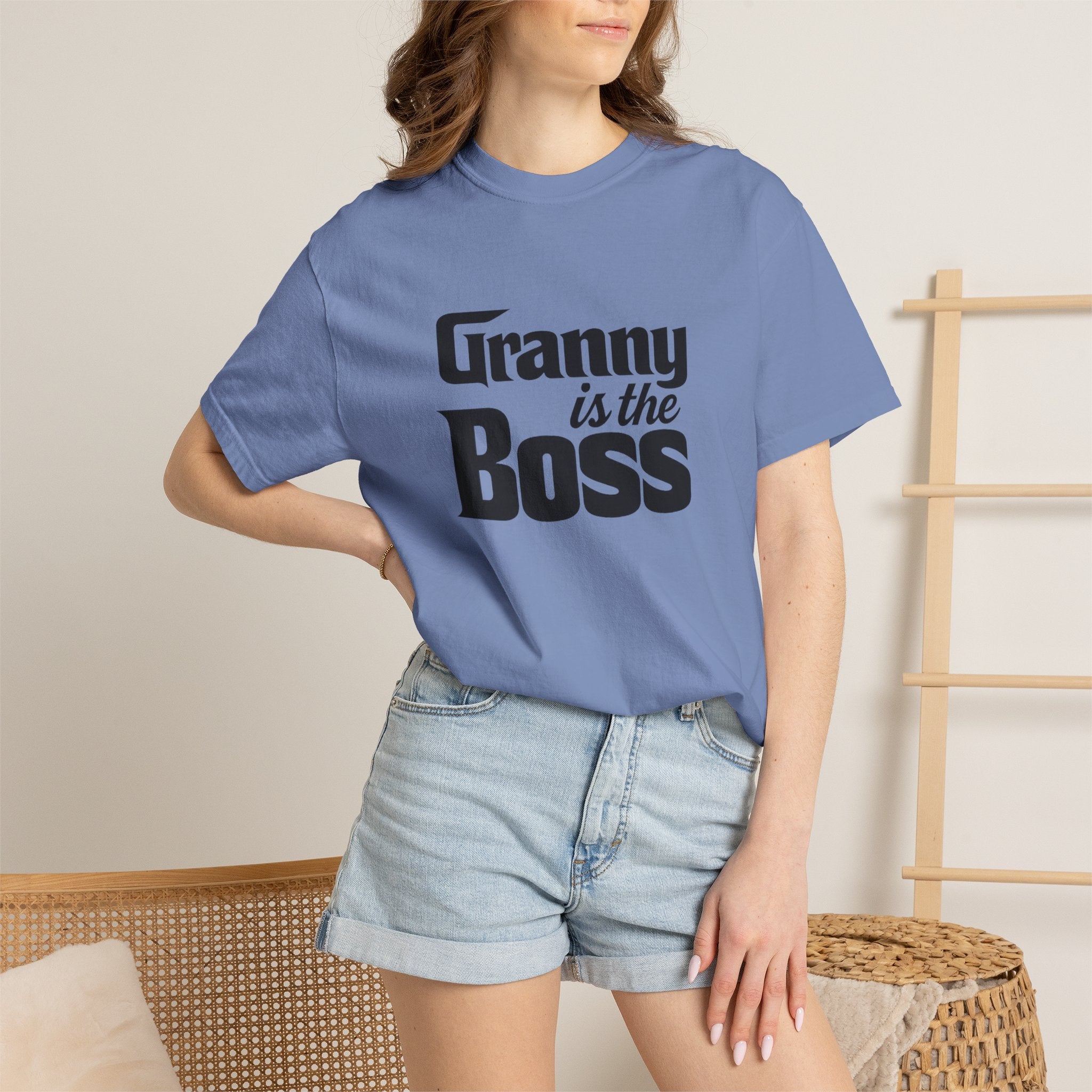 Granny Is the Boss T-Shirt – Funny Grandma Gift, Mother’s Day & Birthday Tee
