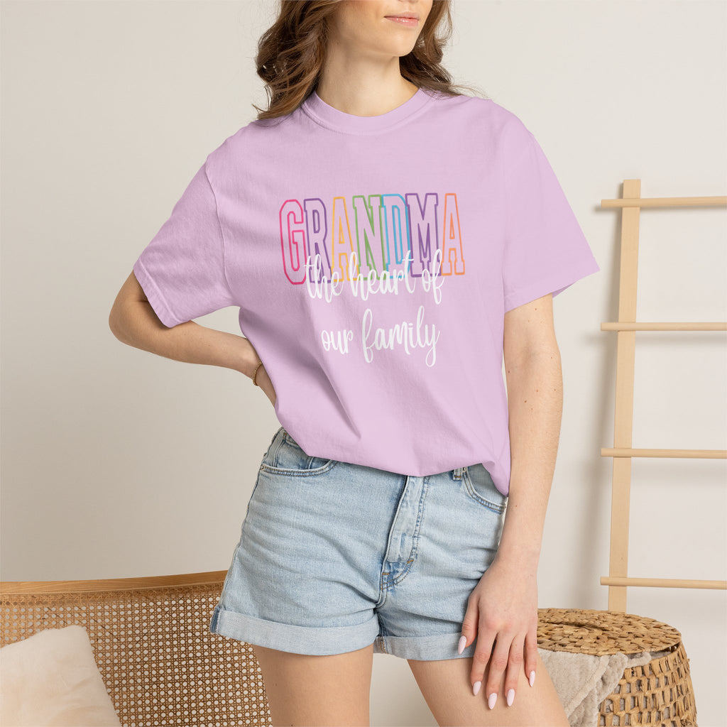 Grandma 'the heart of our family' T-Shirt