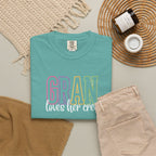 T-Shirt — "Gran Loves Her Crew" Pastel Grandma Tee