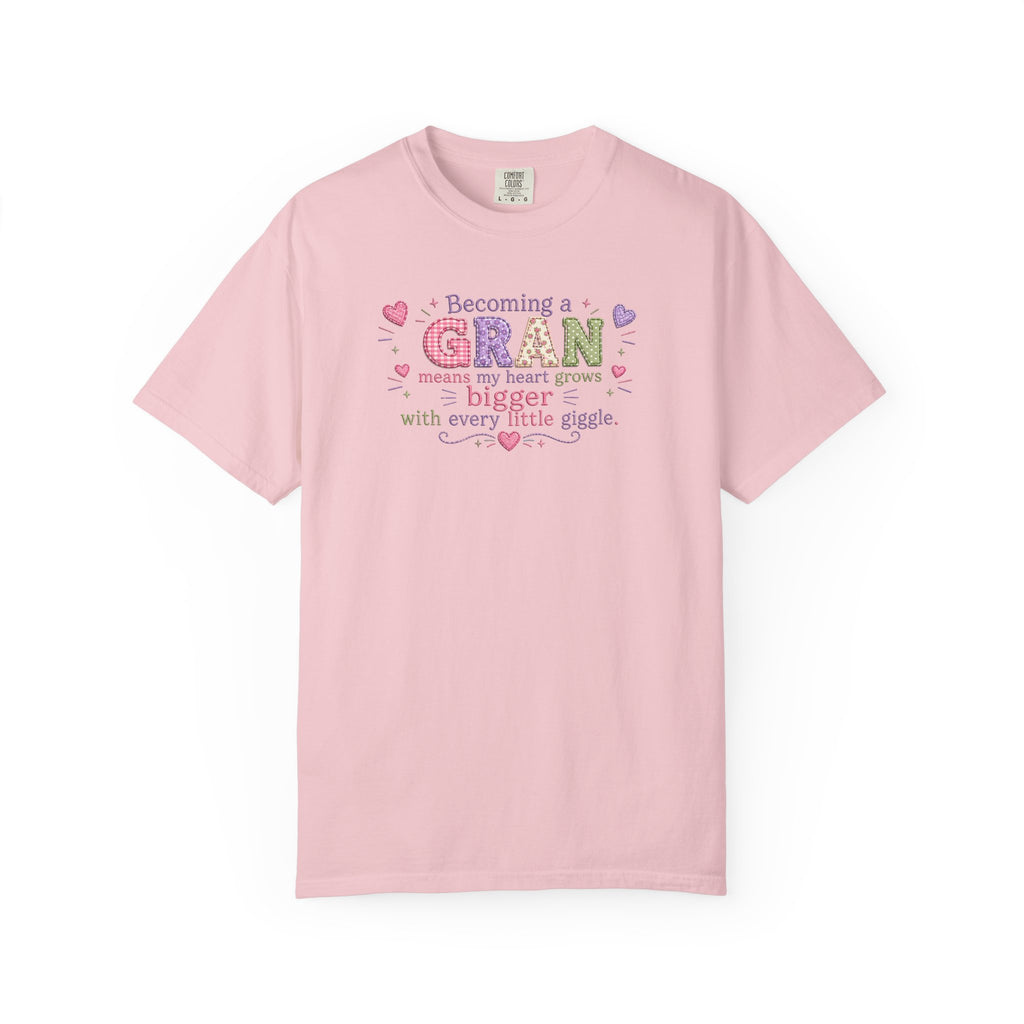 Heartfelt Gran T-Shirt - Becoming a Gran Means My Heart Grows Bigger