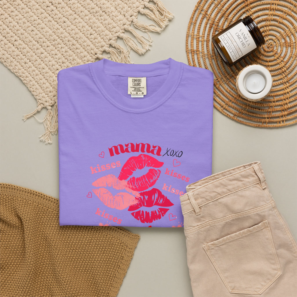 MAMA — Mend Everything Kiss Print T-Shirt