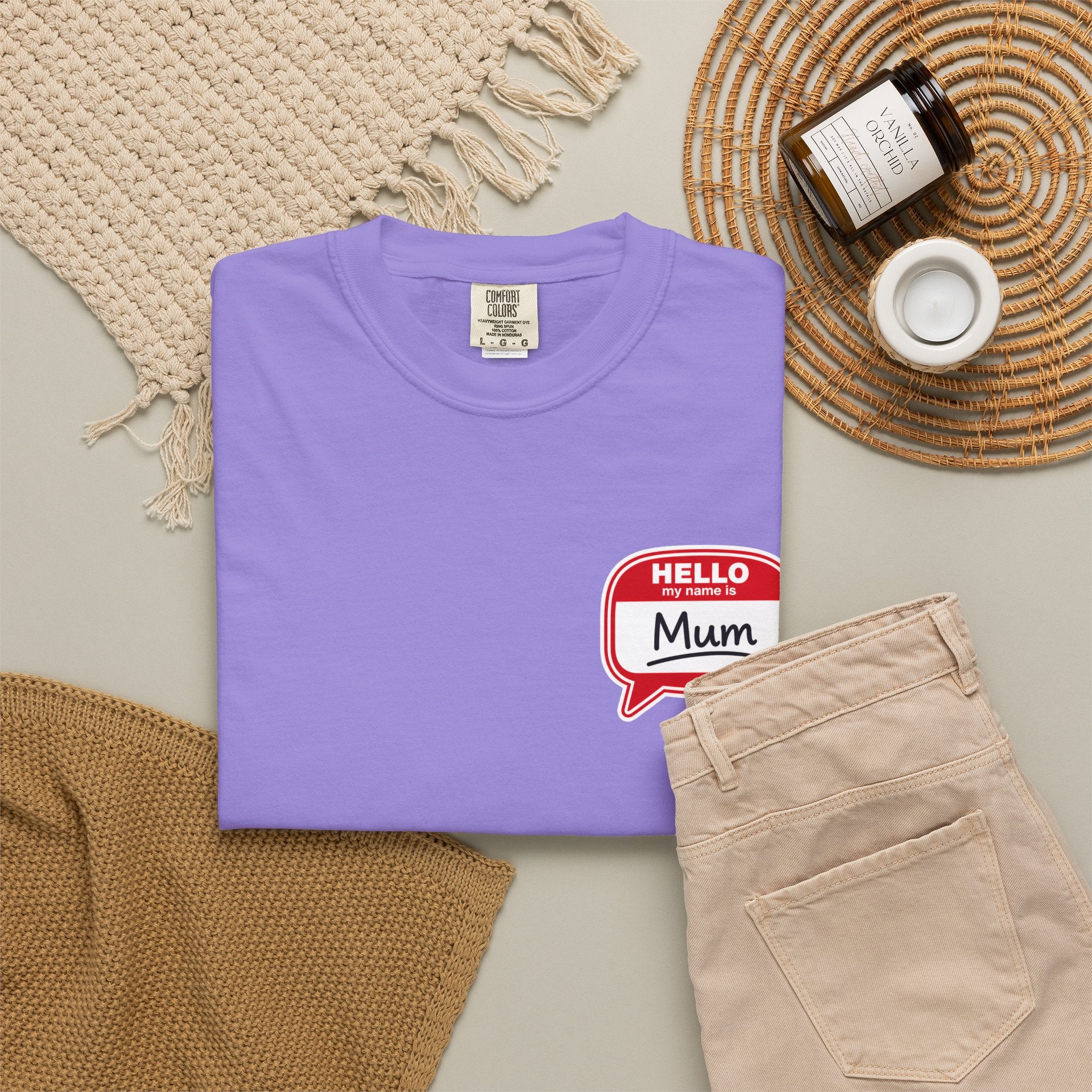 Hello Mum Speech Bubble T-Shirt — Cute Retro Mom Graphic Tee