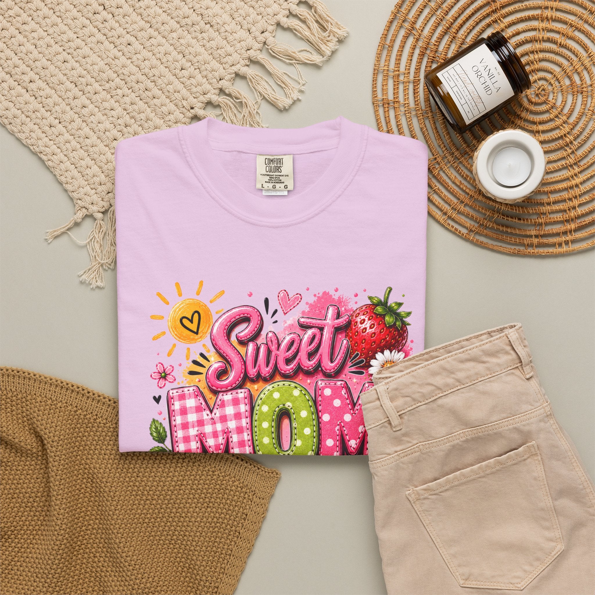 Sweet MOM Strawberry Tee