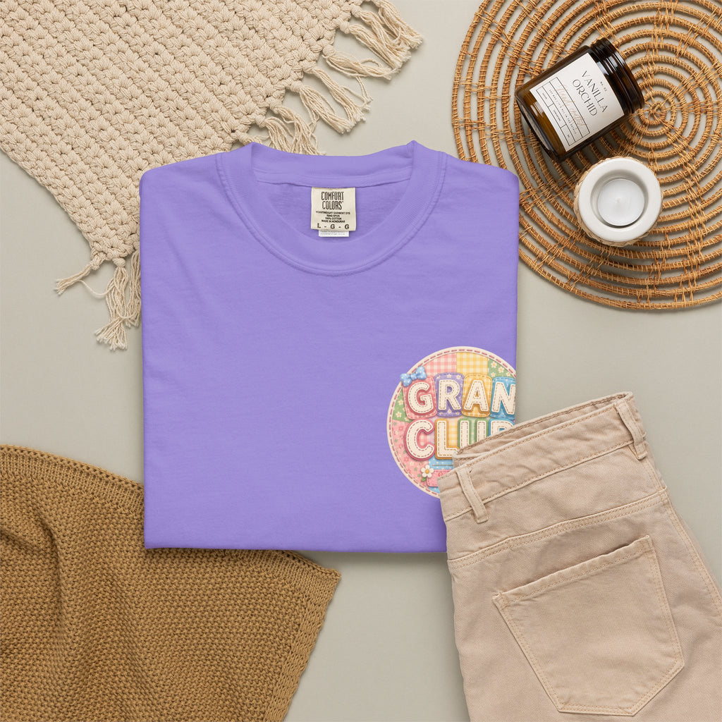 T-Shirt — "Gran Club" Retro Floral Badge Tee
