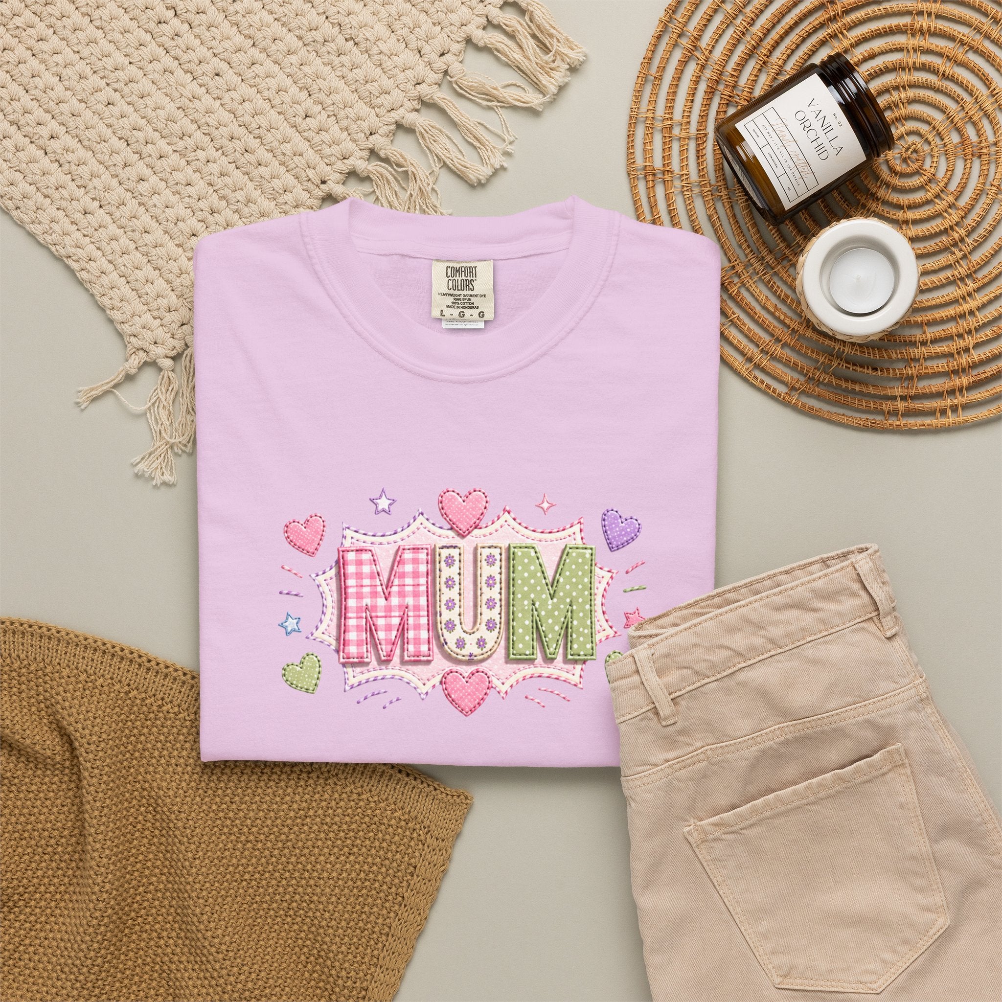 MUM Heart Patch Graphic T-Shirt — Cute Floral Mother’s Day Gift