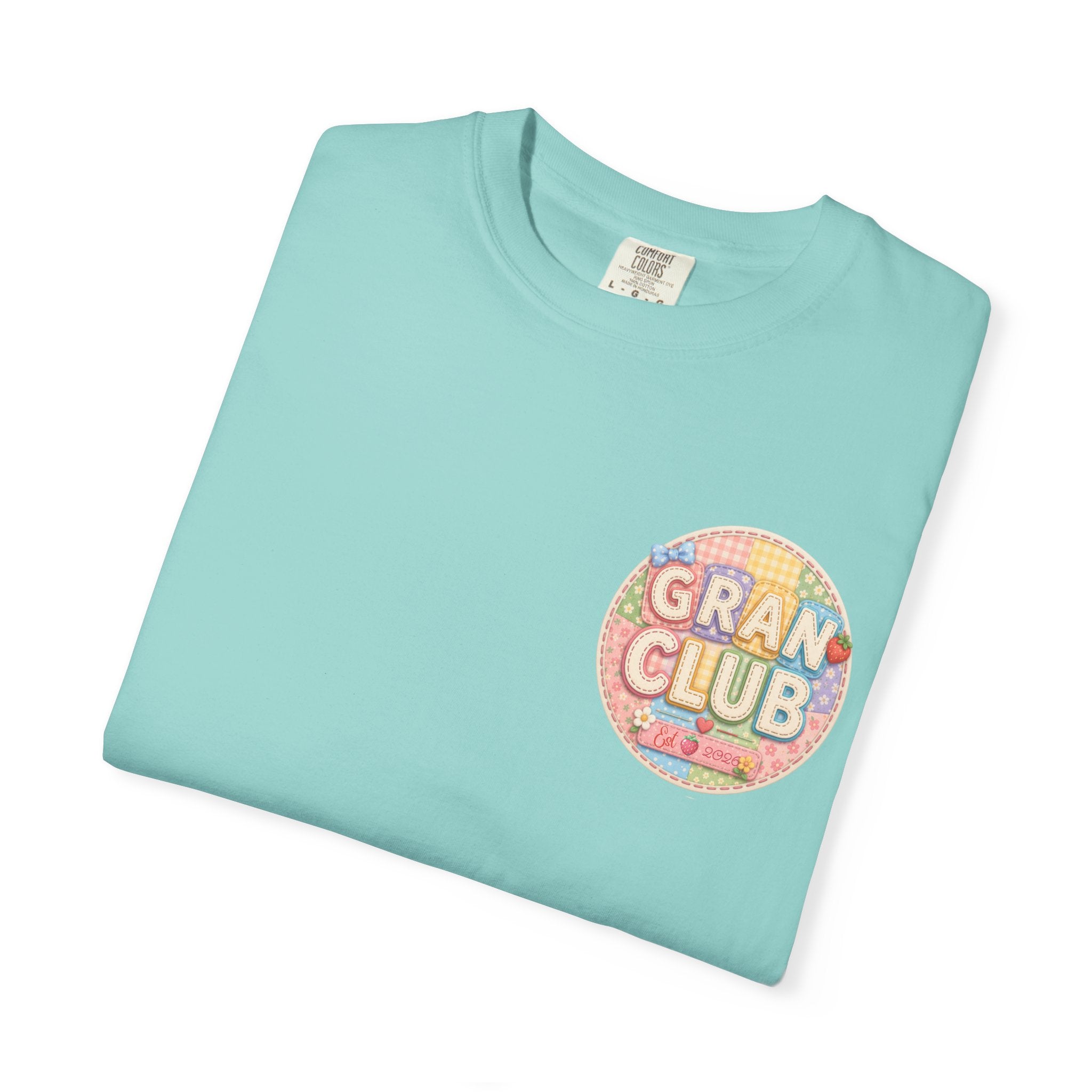 T-Shirt — "Gran Club" Retro Floral Badge Tee