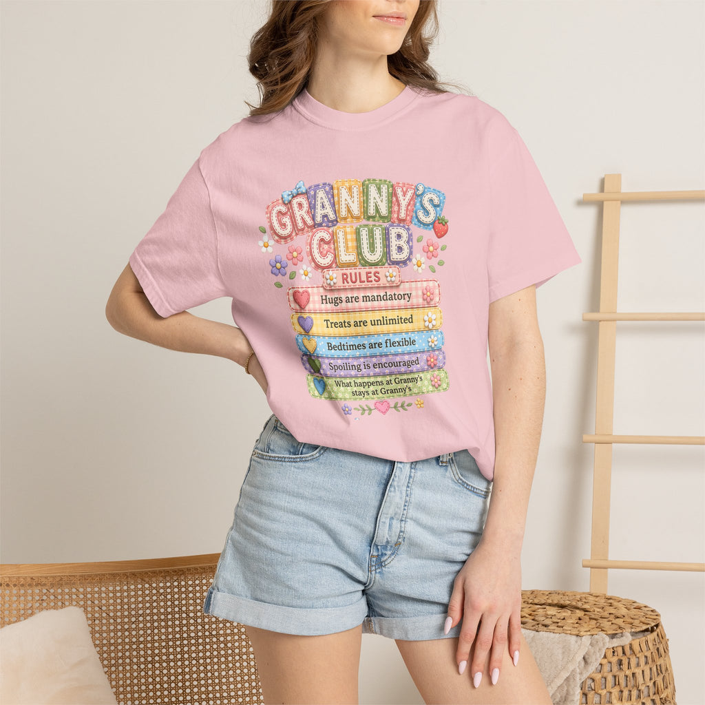 Granny's Club T‑Shirt – Cute Pastel 'Granny's Club' Rules Graphic Tee for Grandmothers