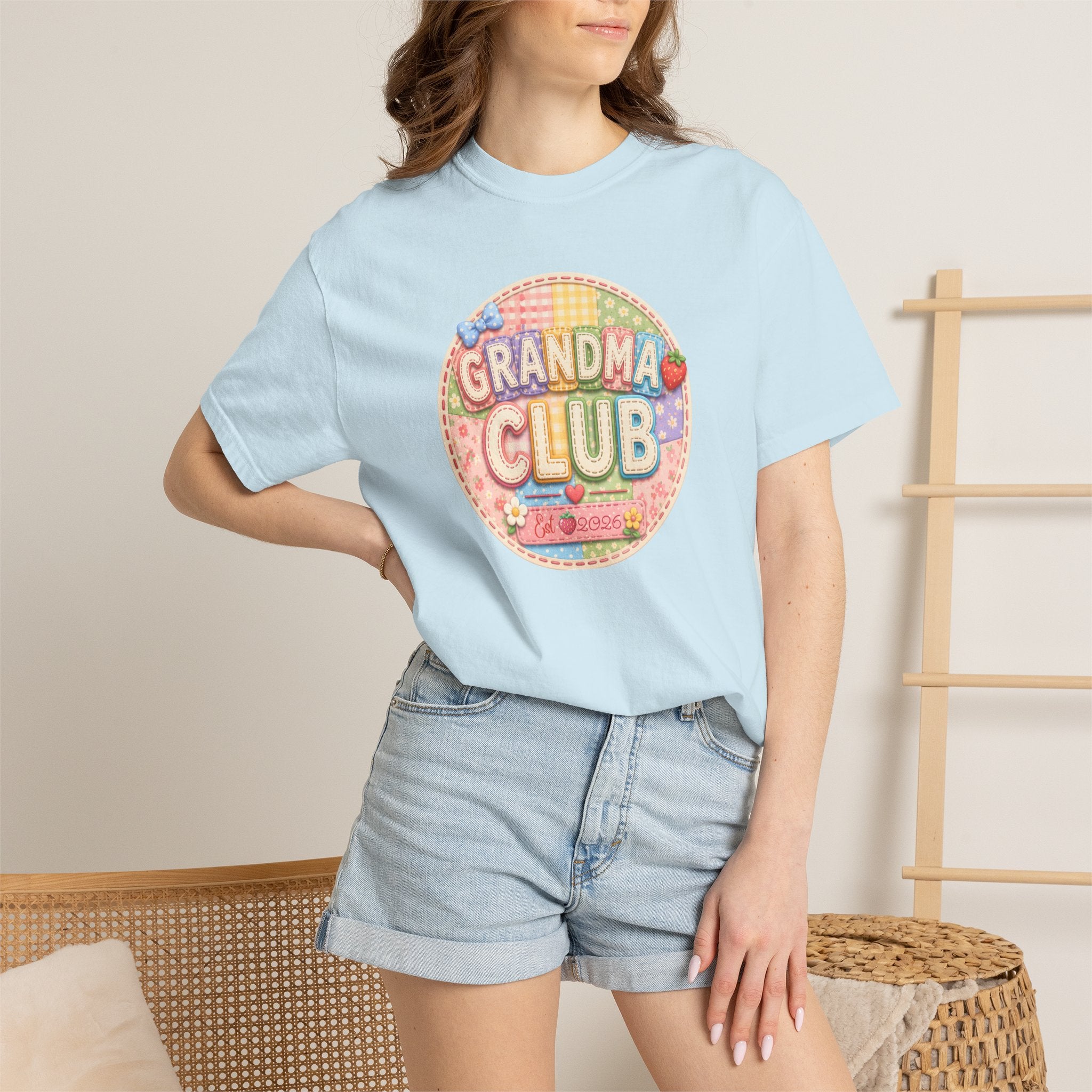 Grandma Club T-Shirt — Cute Retro Floral Badge Tee for Grandmothers