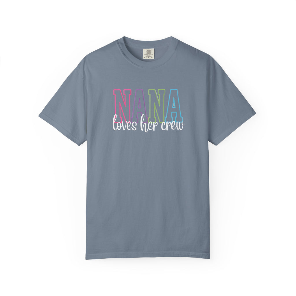 NANA loves her crew T-Shirt — Grandma Matching Family Tee