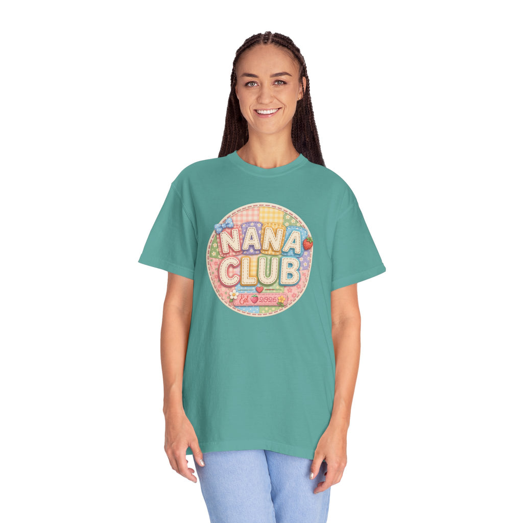 Nana Club T-Shirt — Retro Pastel Grandma Gift Tee