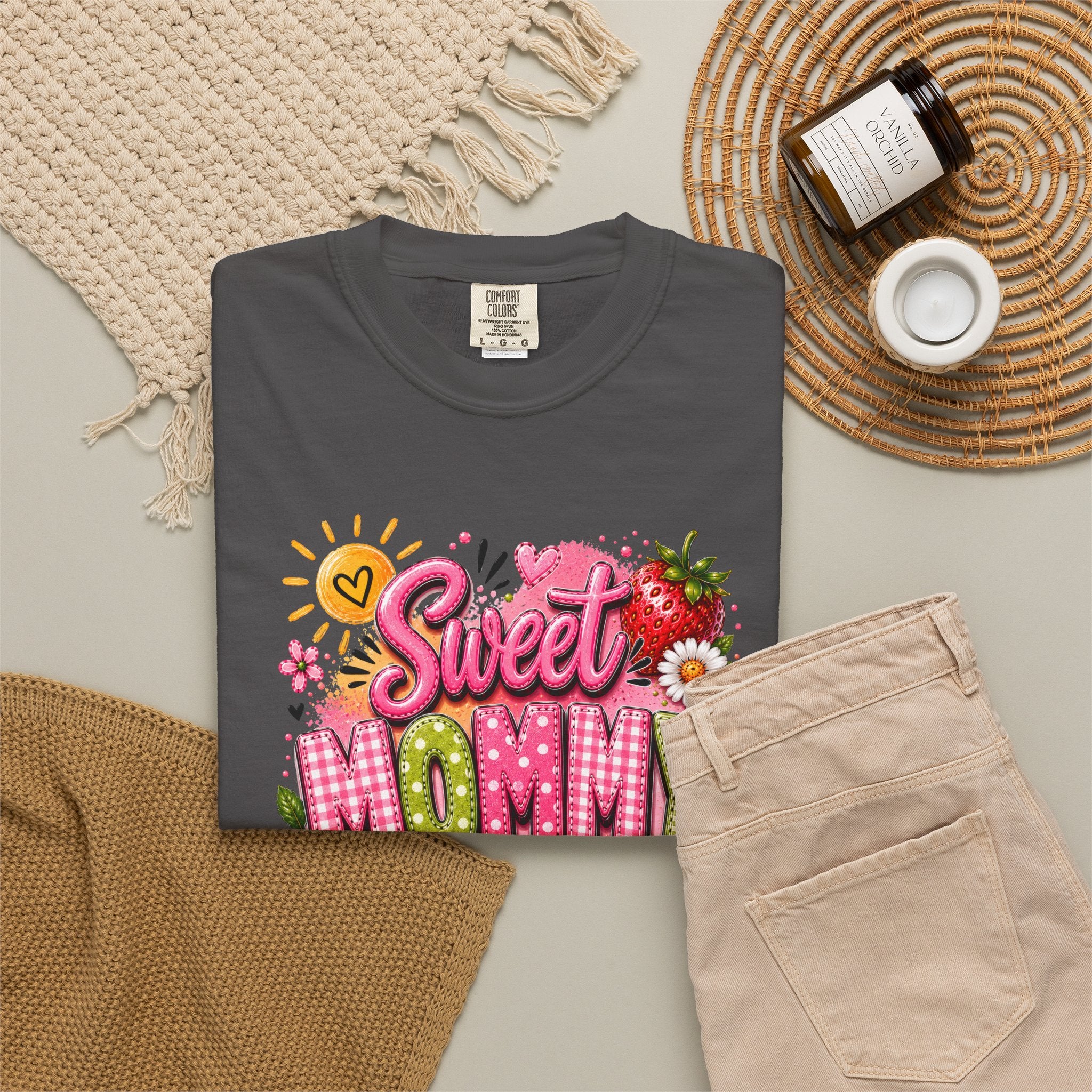 Sweet MOMMY Strawberry Tee