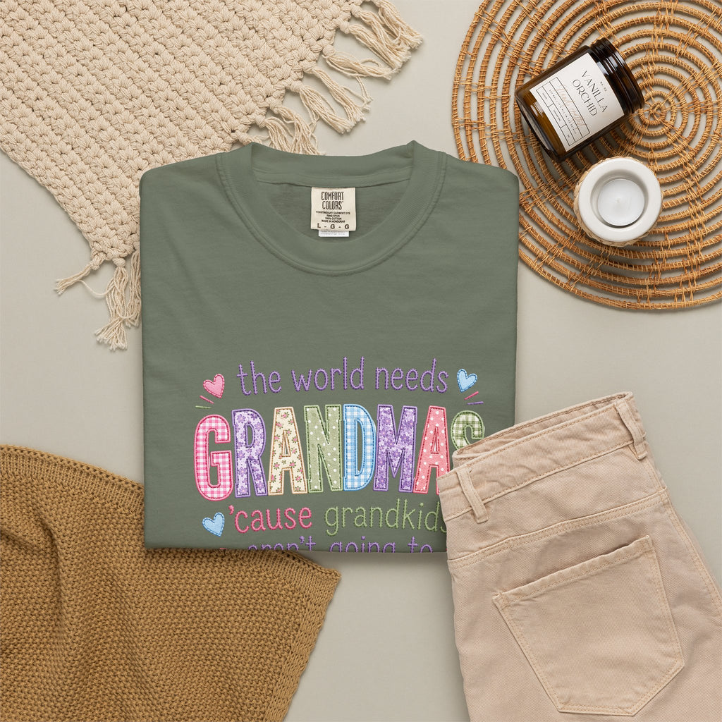 Grandma's Love Unisex T-Shirt - Fun Gift for Grandmothers and Family