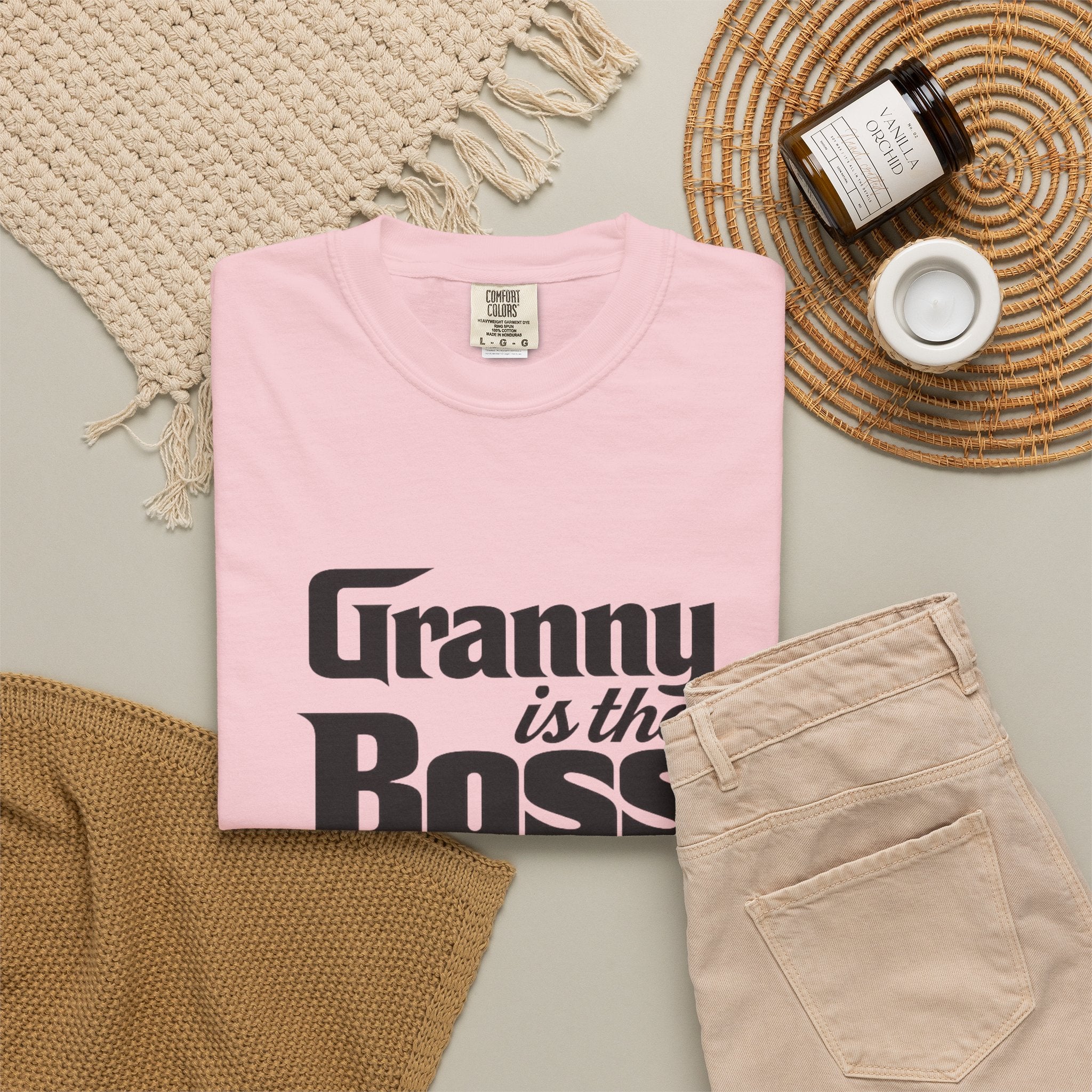 Granny Is the Boss T-Shirt – Funny Grandma Gift, Mother’s Day & Birthday Tee