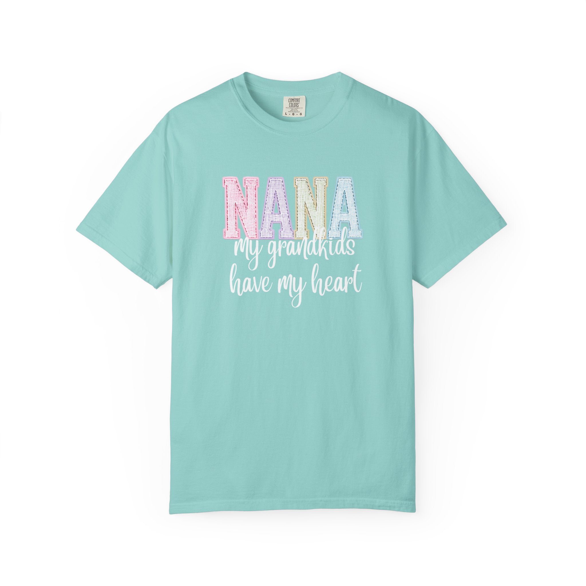 Nana 'My Grandkids Have My Heart' T-Shirt — Grandma Gift Tee