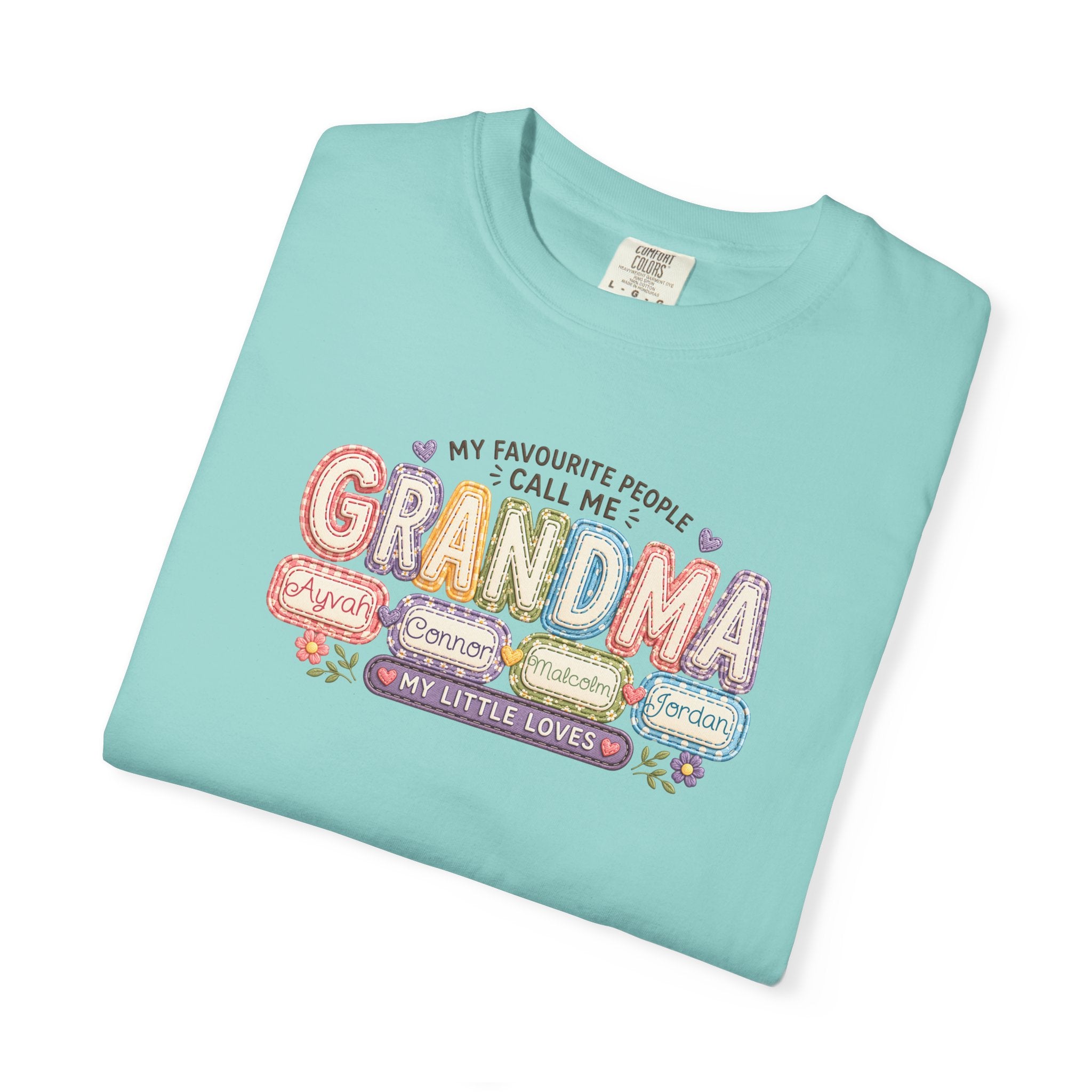 Grandma T-Shirt - My Favorite People Call Me Grandma (Cute Floral Retro Design)
