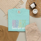 T-Shirt — "Gran Loves Her Crew" Pastel Grandma Tee