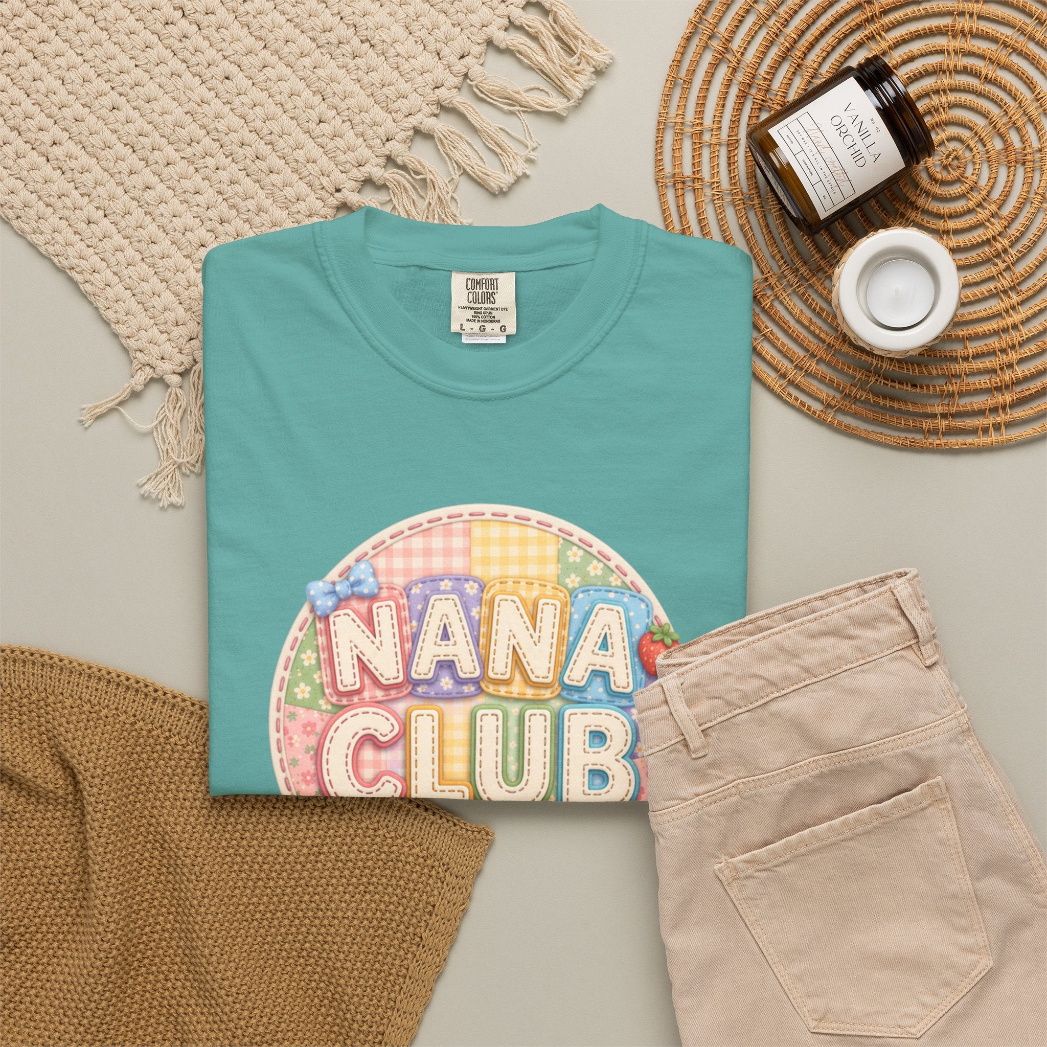 Nana Club T-Shirt — Retro Pastel Grandma Gift Tee