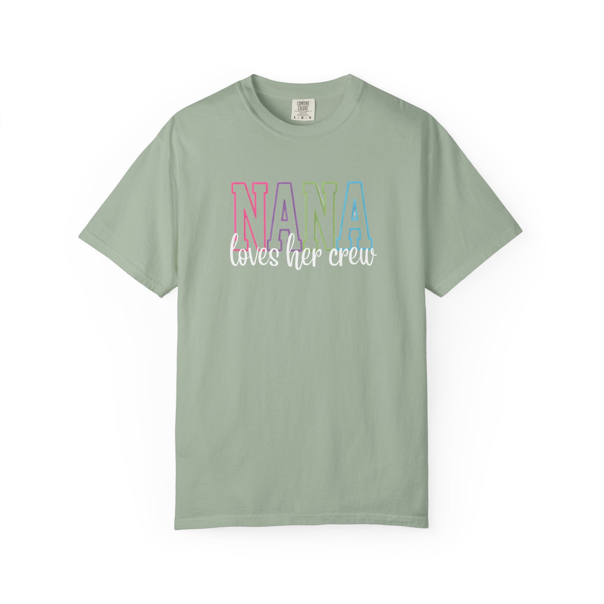 NANA loves her crew T-Shirt — Grandma Matching Family Tee