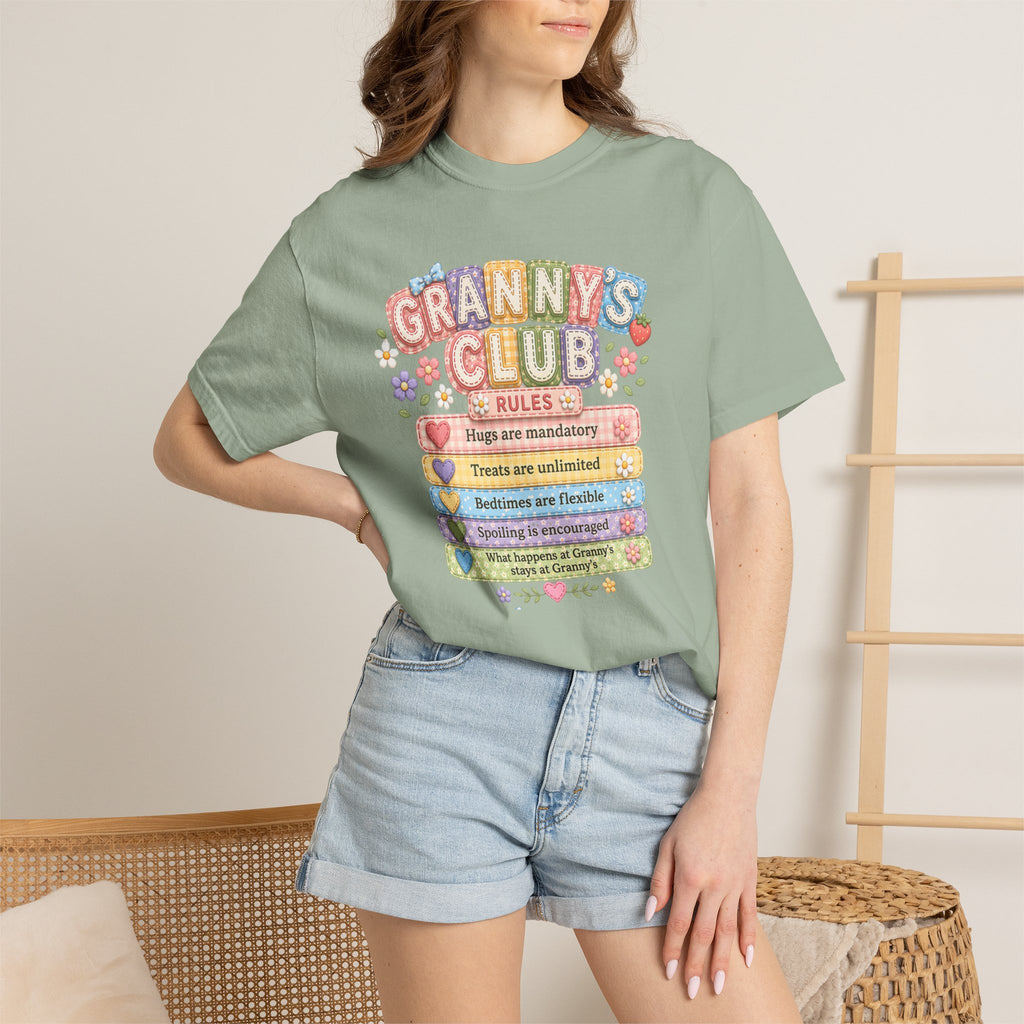 Granny's Club T‑Shirt – Cute Pastel 'Granny's Club' Rules Graphic Tee for Grandmothers