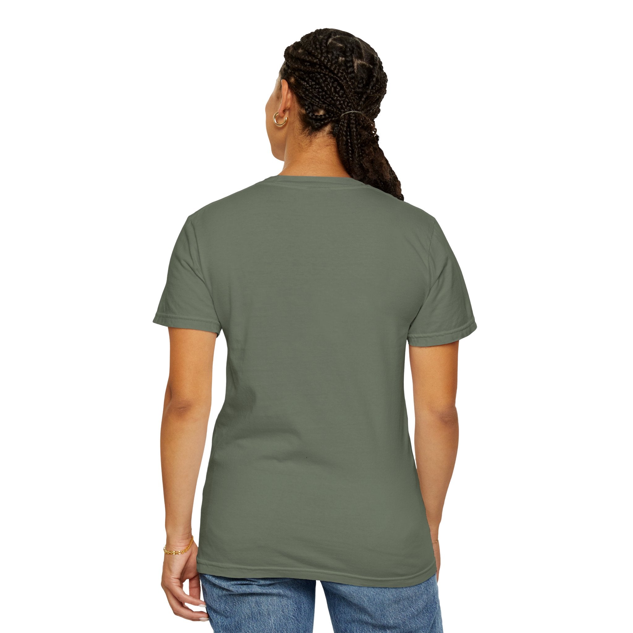 M.U.M. Mom Acronym Graphic Tee — Mess, Utter Chaos, Munchkins & Mother Love T-Shirt