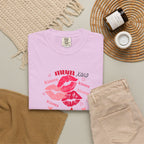 MUM — Mend Everything Kiss Print T-Shirt