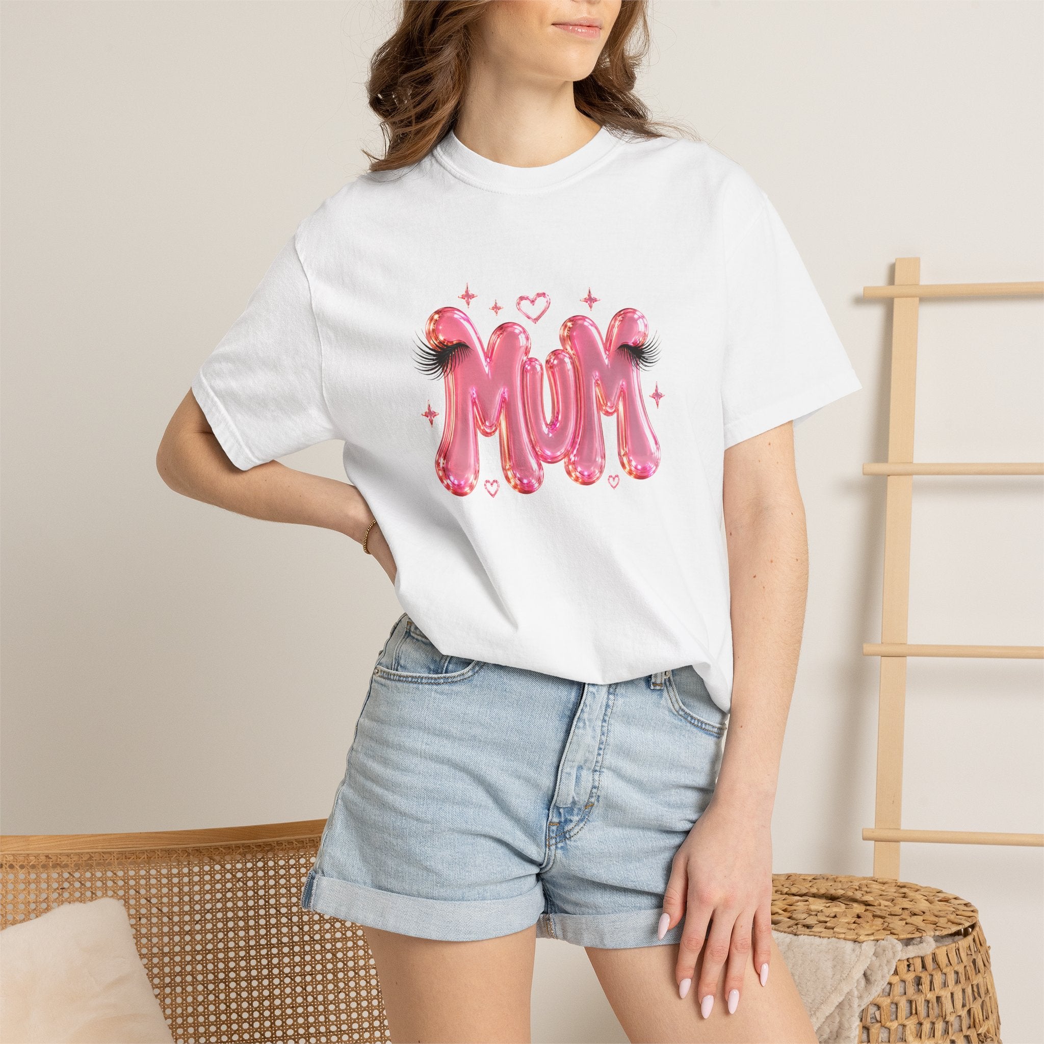 MUM Pink Balloon Eyelashes T-Shirt
