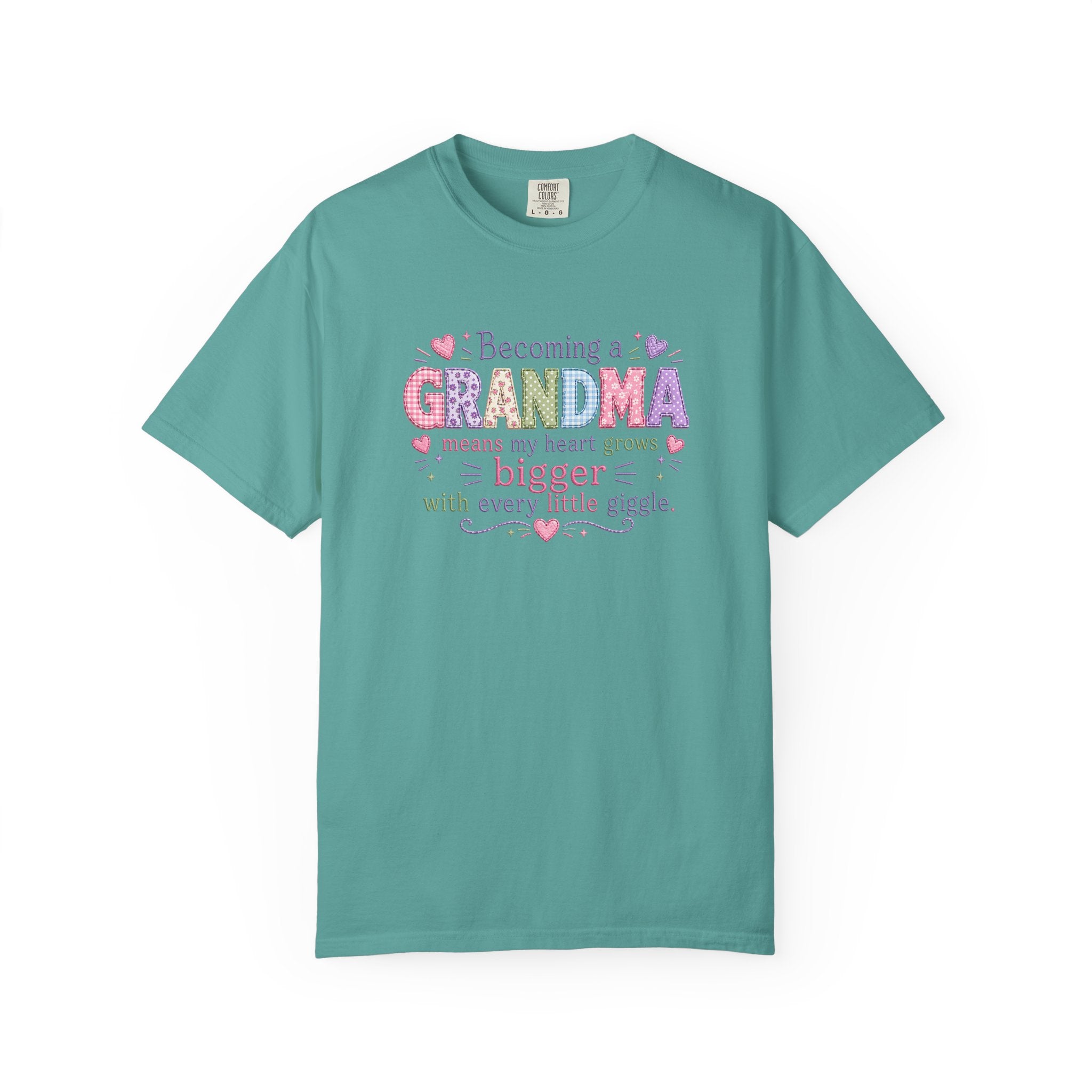 Grandma T-Shirt - "Becoming a Grandma Means My Heart Grows Bigger" - Cute Pastel New Grandma Gift