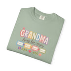 Grandma Loves Her Crew T-Shirt – Cute Pastel Grandma Family Tee