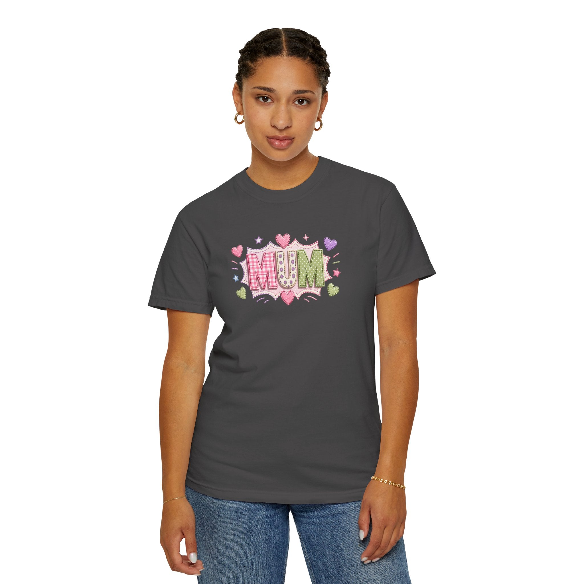 MUM Heart Patch Graphic T-Shirt — Cute Floral Mother’s Day Gift