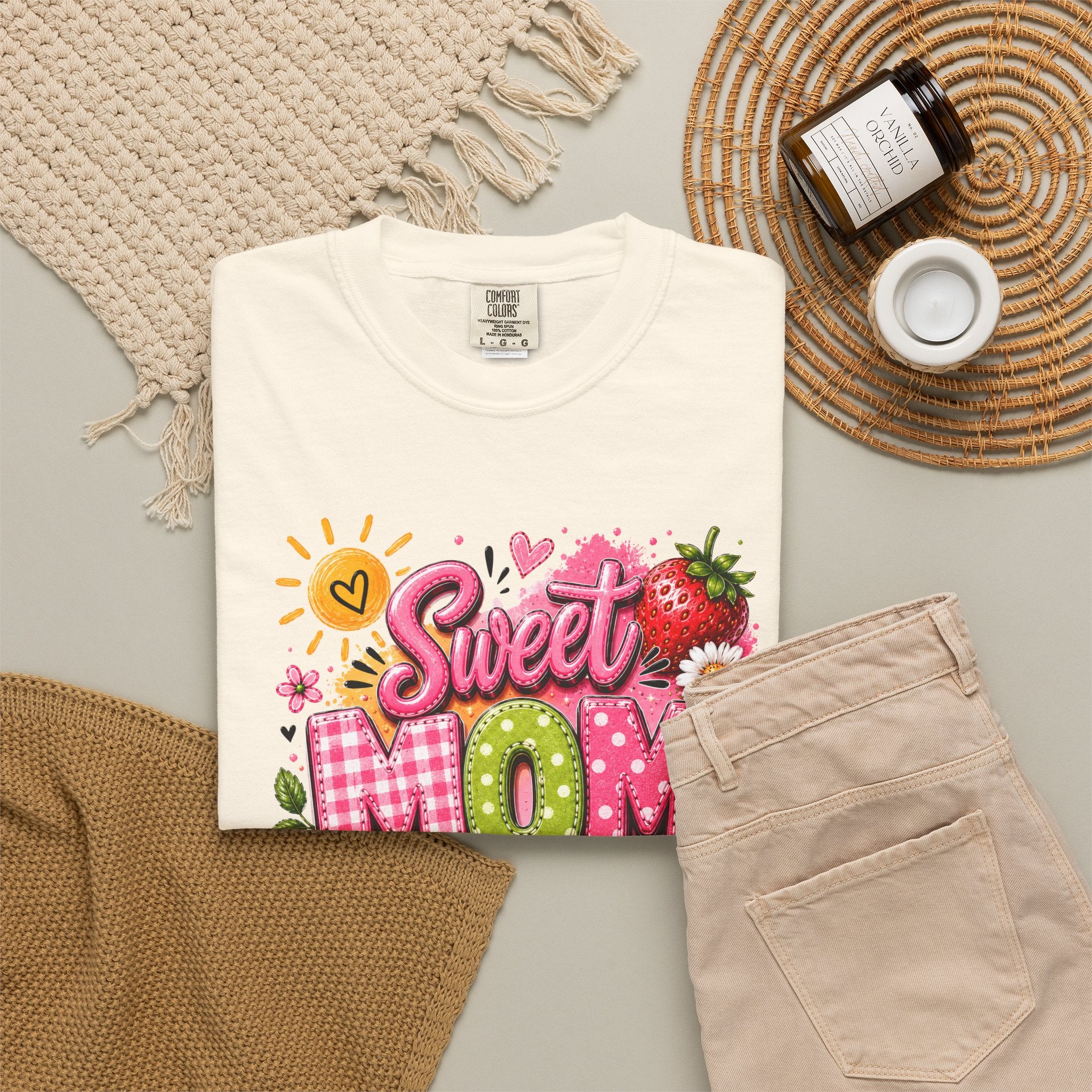 Sweet MOM Strawberry Tee