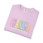 Grandma Floral Graphic T-Shirt — "Grandma, the heart of our family" Gift Tee