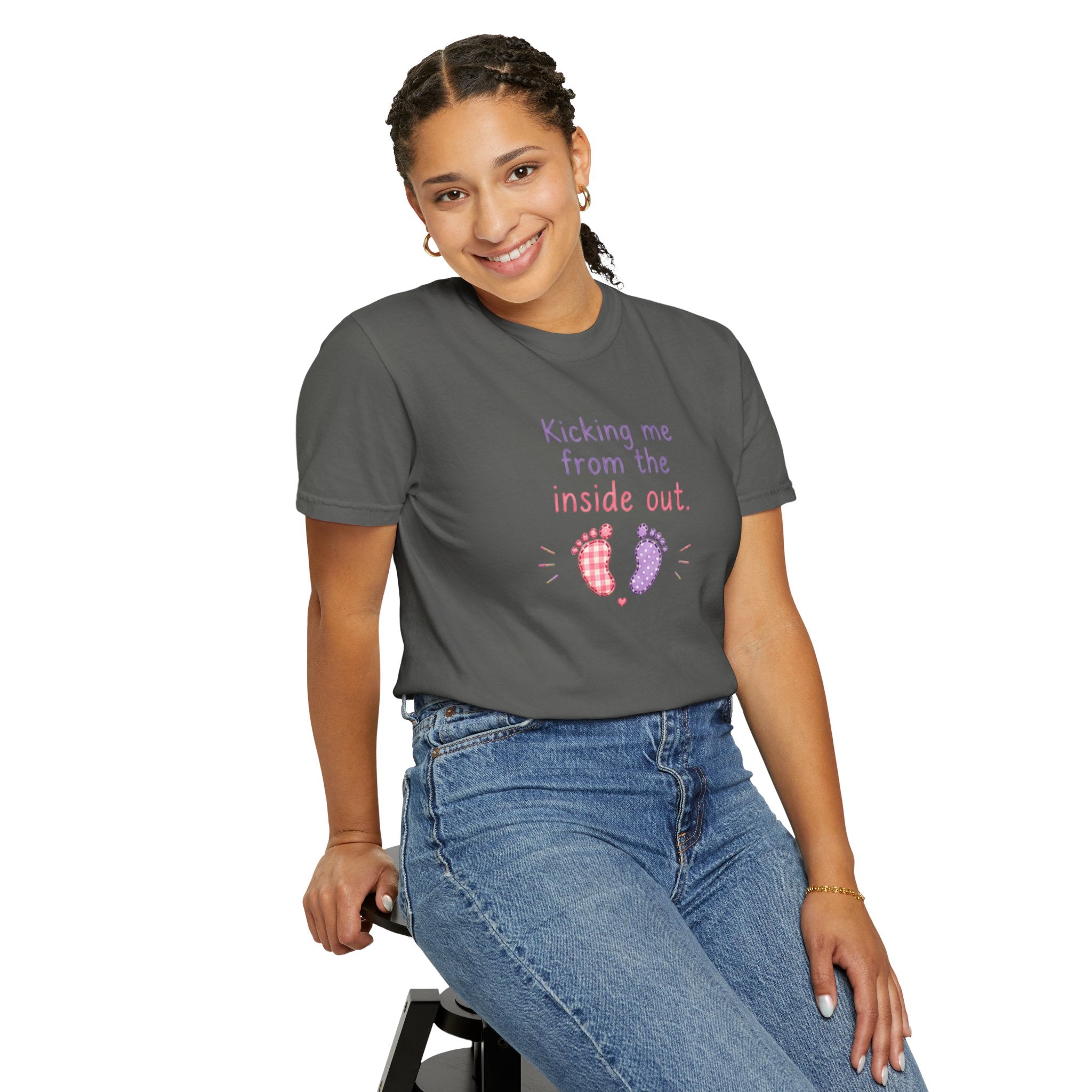 Pregnancy T-Shirt "Kicking Me From the Inside Out" — Cute Baby Footprint Maternity Tee