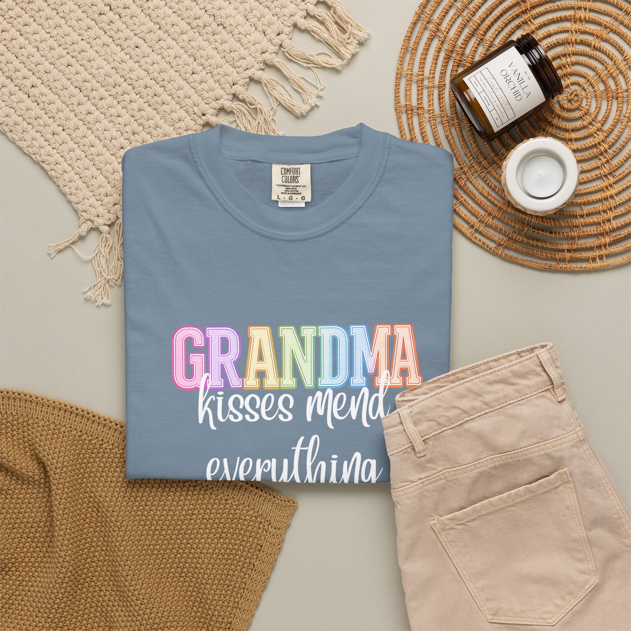 GRANDMA Kisses Mend Everything