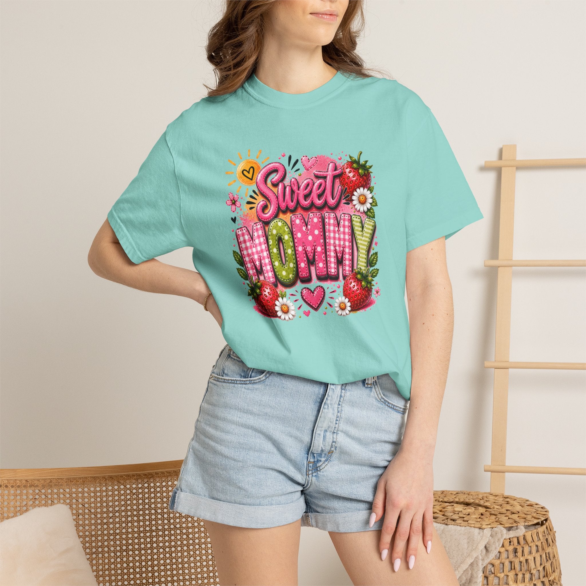 Sweet MOMMY Strawberry Tee