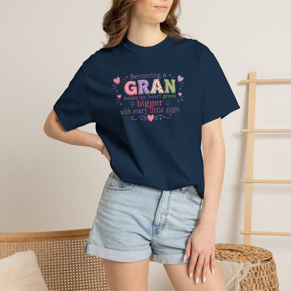 Heartfelt Gran T-Shirt - Becoming a Gran Means My Heart Grows Bigger
