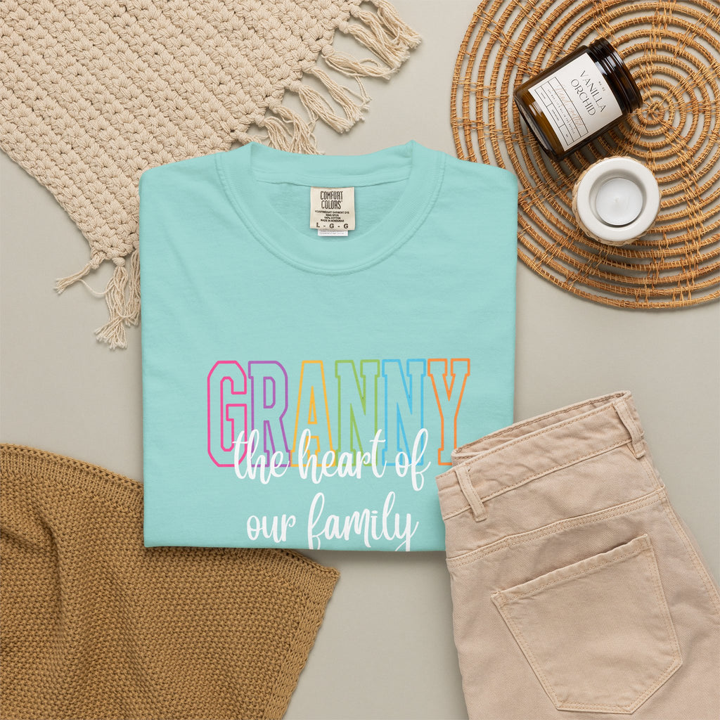 Grandma "the heart of our family" T-Shirt