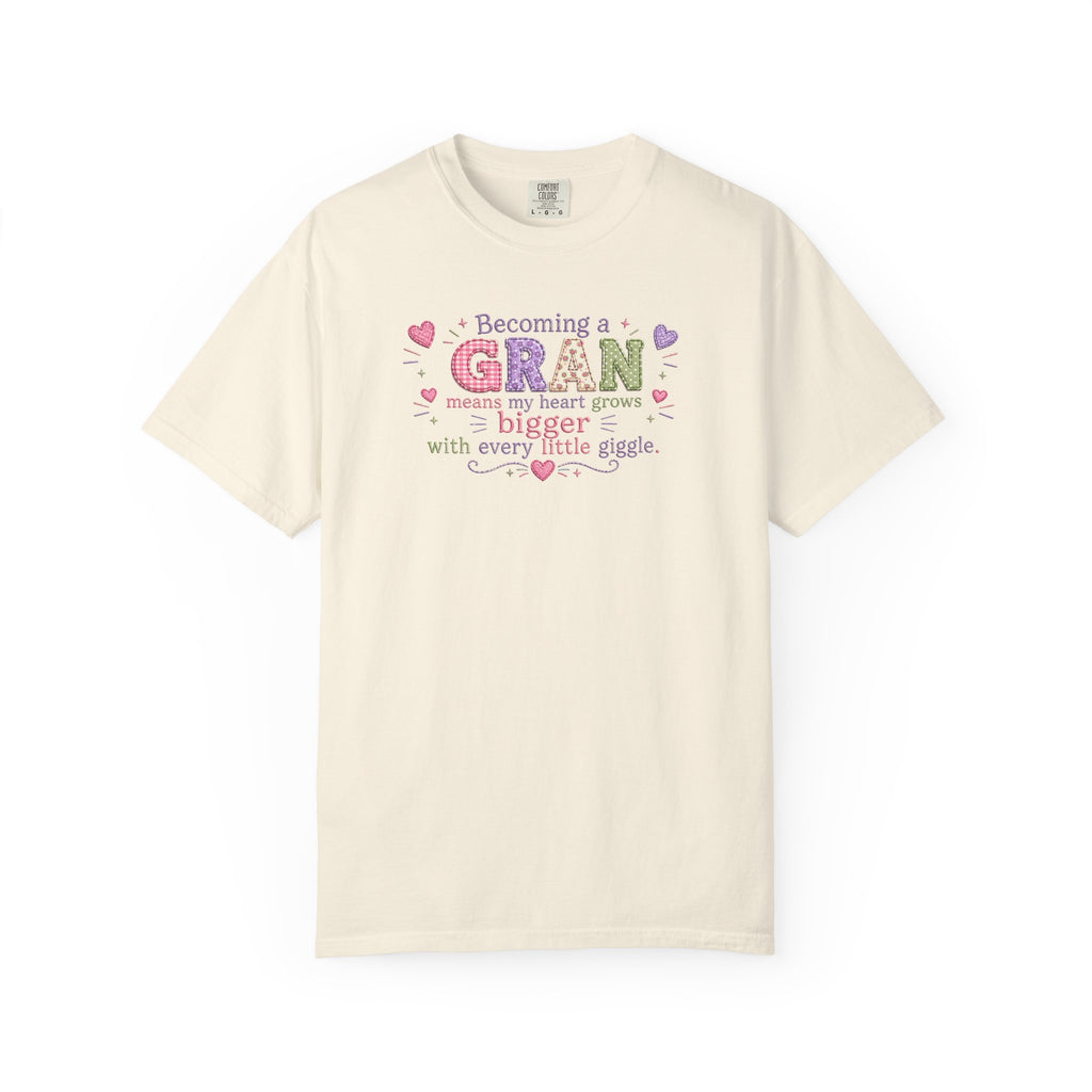 Heartfelt Gran T-Shirt - Becoming a Gran Means My Heart Grows Bigger