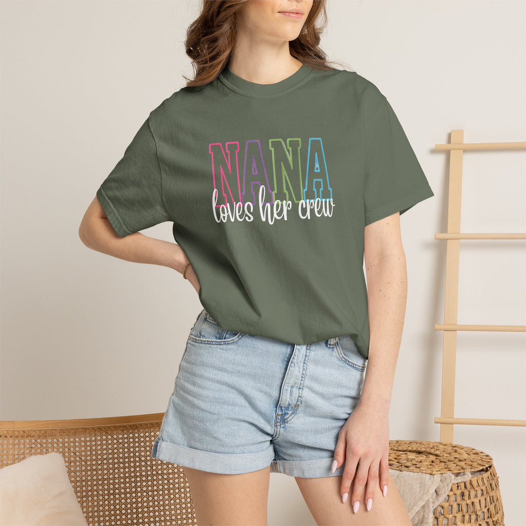 NANA loves her crew T-Shirt — Grandma Matching Family Tee
