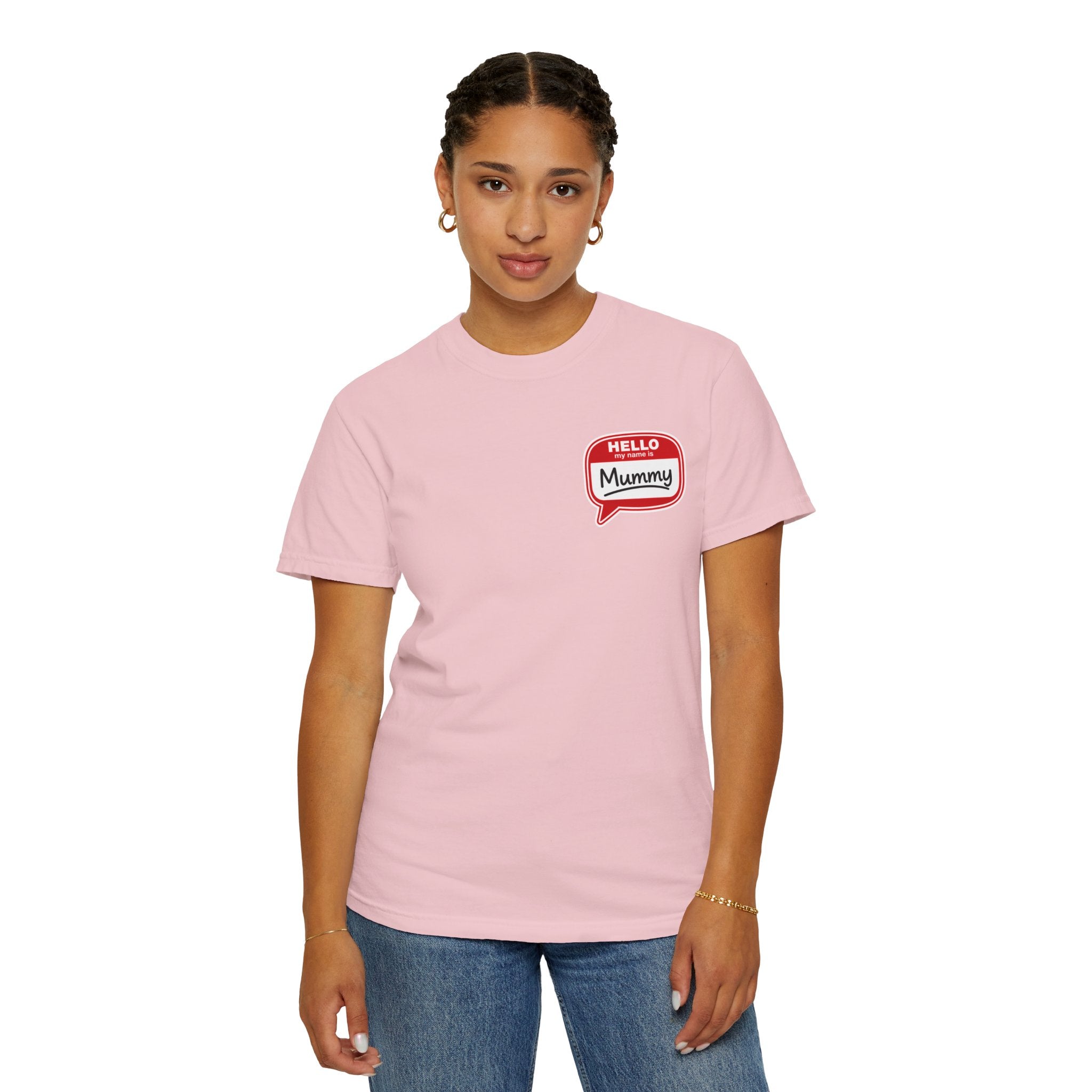 T-Shirt — "Hello Mummy" Retro Name-Tag Graphic