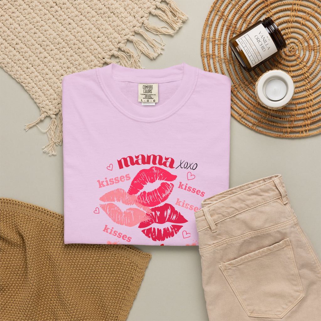 MAMA — Mend Everything Kiss Print T-Shirt